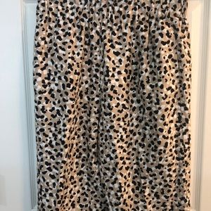 Ann Taylor animal print pants medium with pockets material lyocell/ cotton